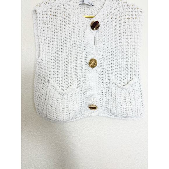 Zara White Chunky Knit Oversized Cardigan Sweater Vest Size Small Gold Button - Picture 9 of 12